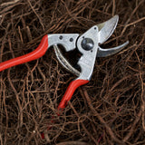 Felco 14 - Small Size Ergonomic Model - One-hand Pruning Shear